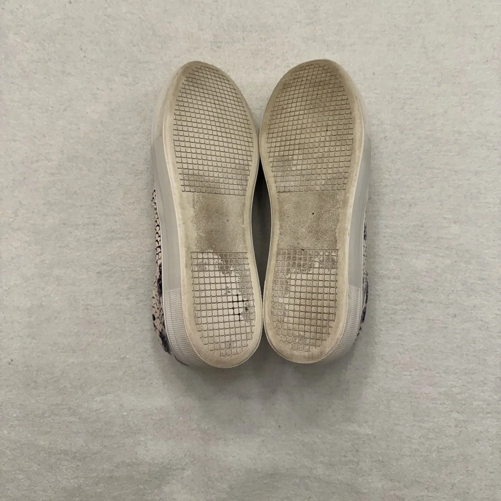 Steve Madden Snakeskin Slip On Platform Sneakers Casual Comfort Women’s 9.5M